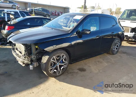 2023 BMW Ix M60 z USA, uszkodzony, nr VIN WB533CF0XPCM75947